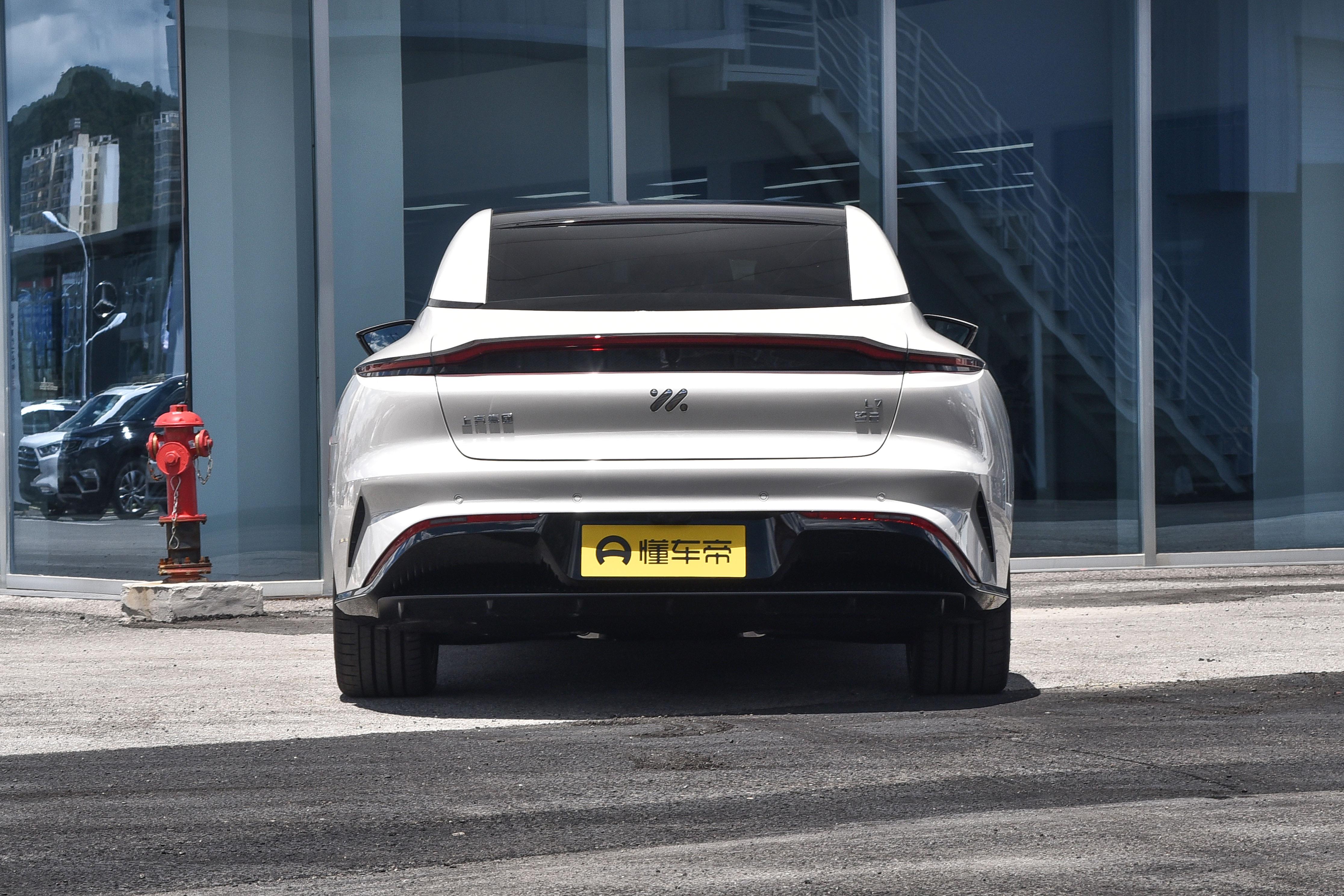 智己电动汽车l7,智己l7全车功能