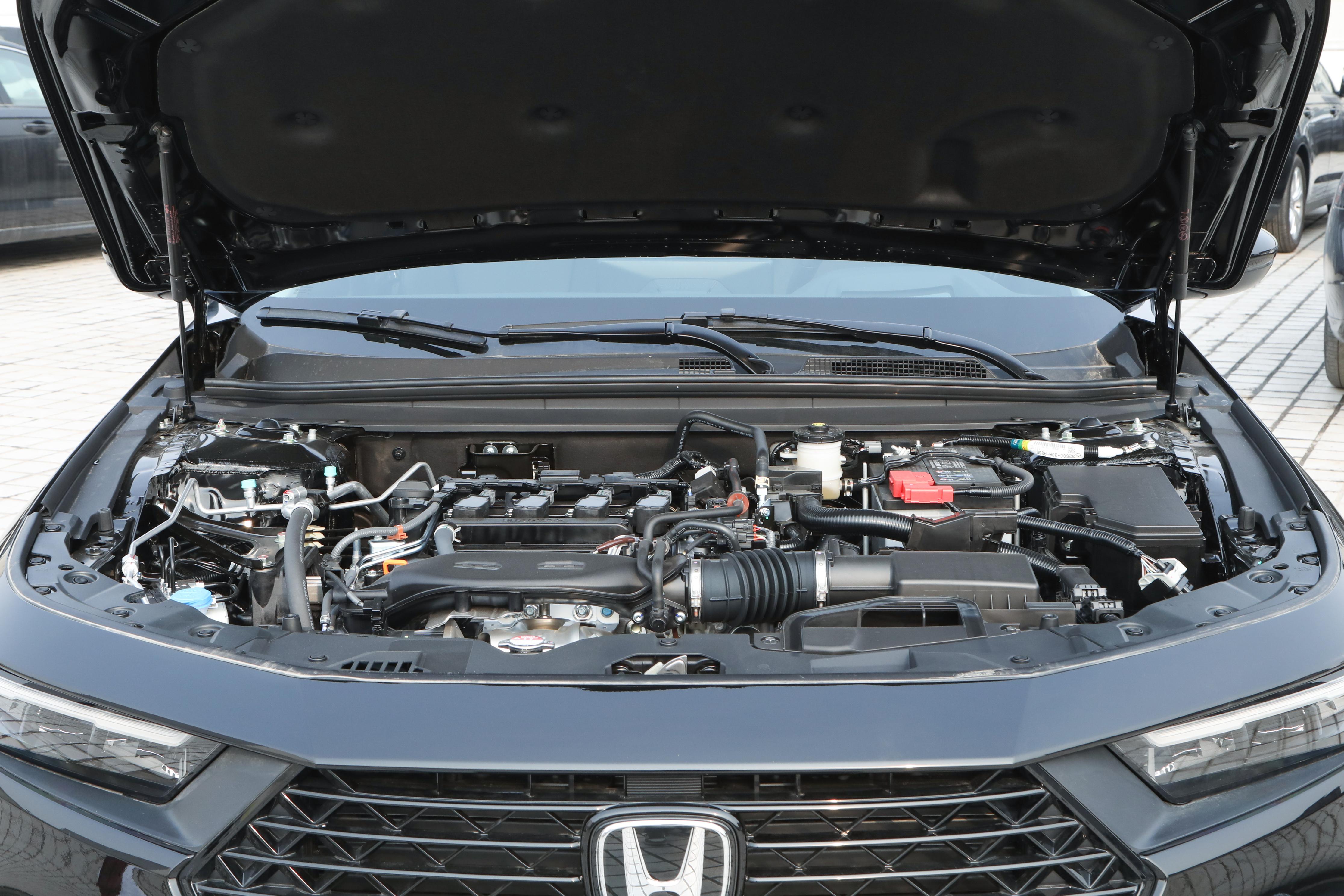 1.5t雅阁舒享型落地价,1.5t雅阁精英版落地价