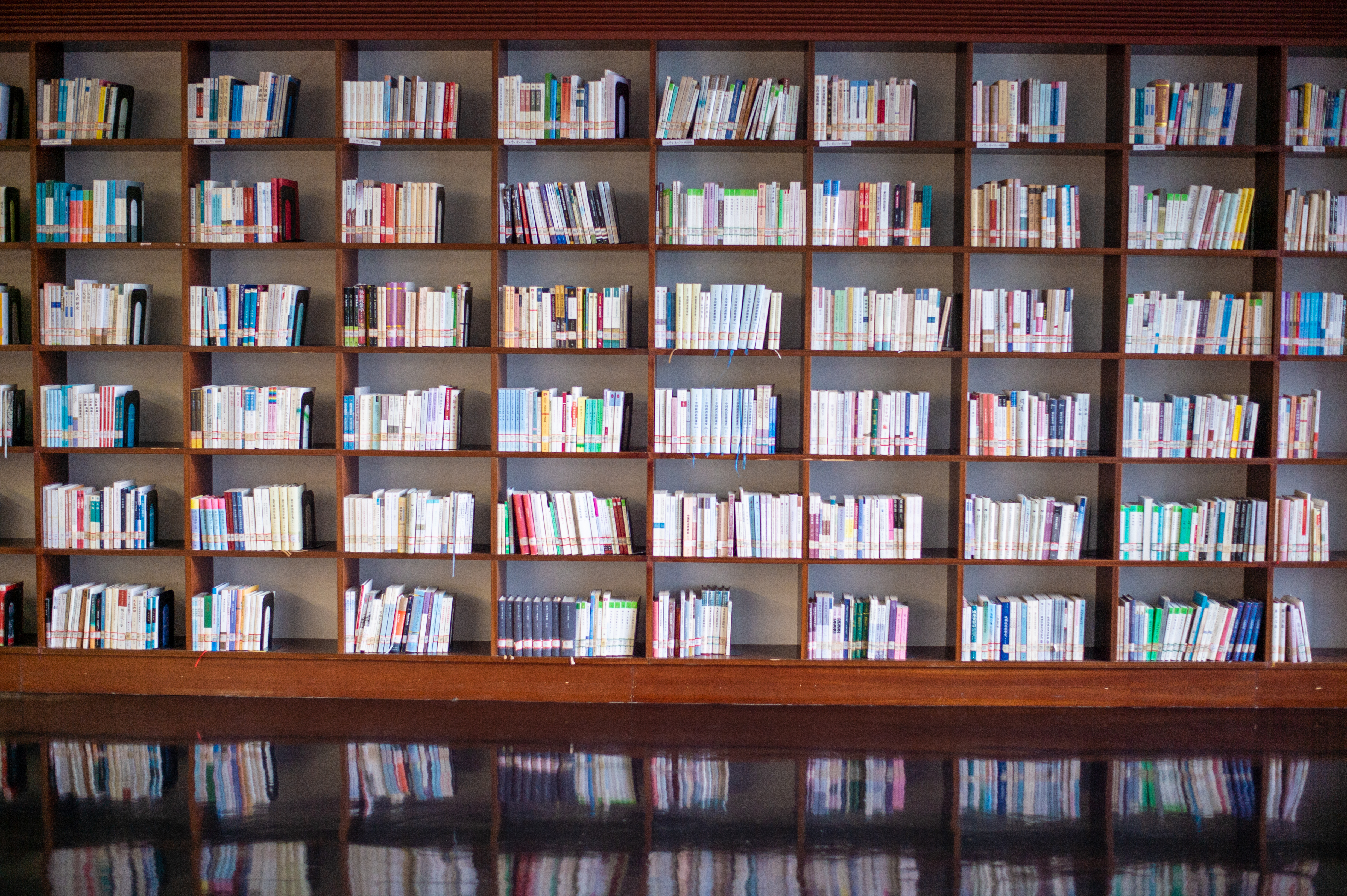 搜索引擎对我们社会的帮助,搜索引擎会改变人类的思维方式