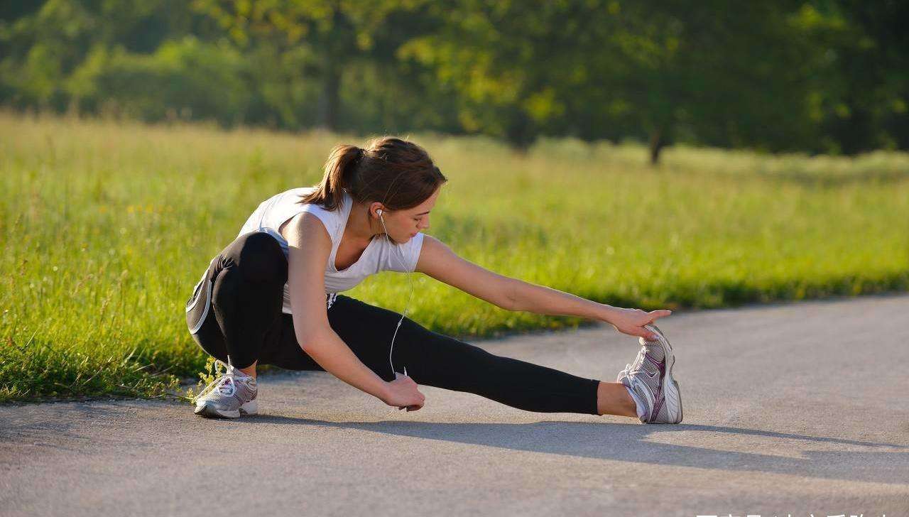 跑步一年小腿变化怎么样,跑步一天后腿变粗的原因