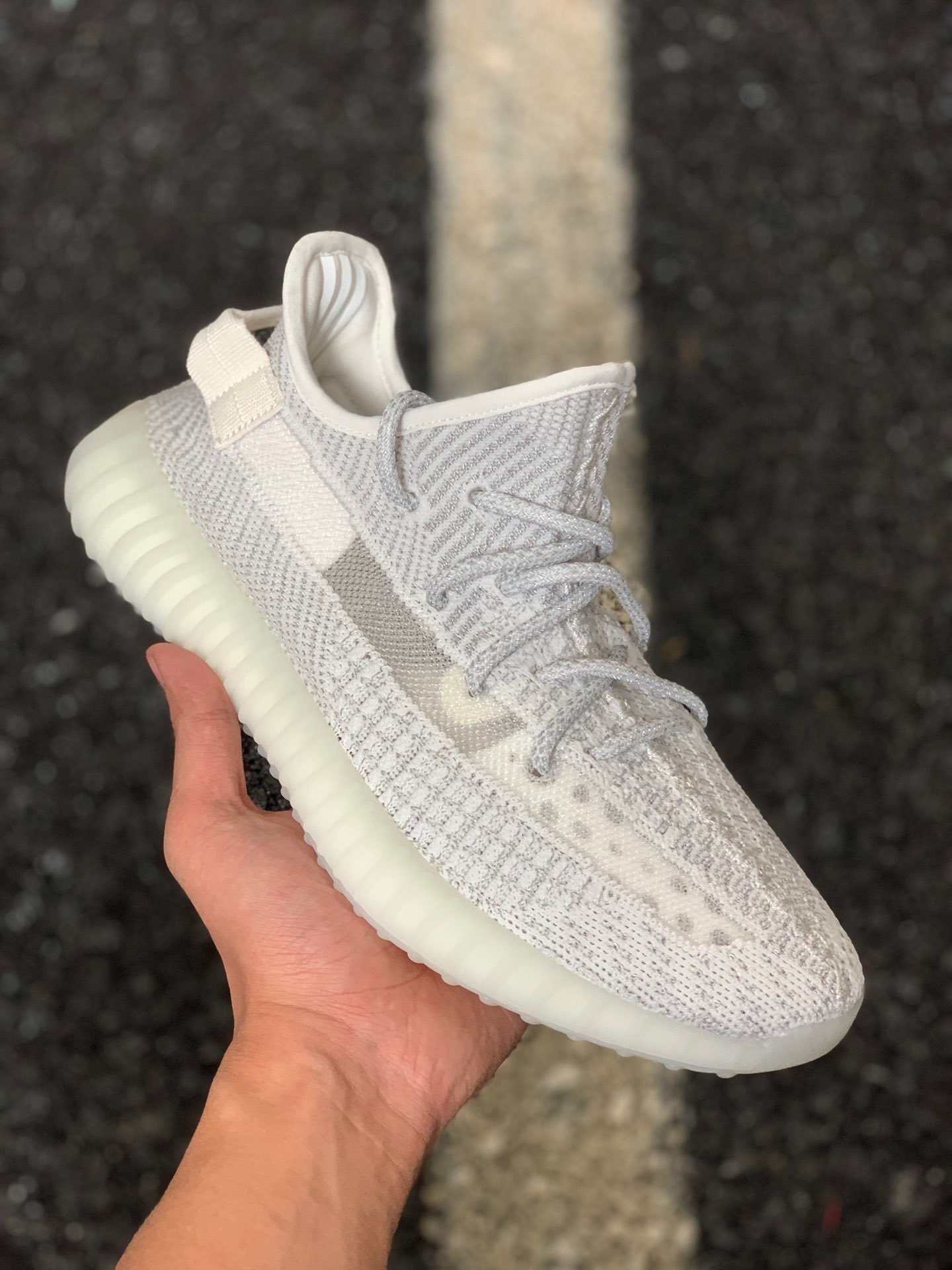 椰子350v2哪个配色好看,椰子350v2鞋带绑法