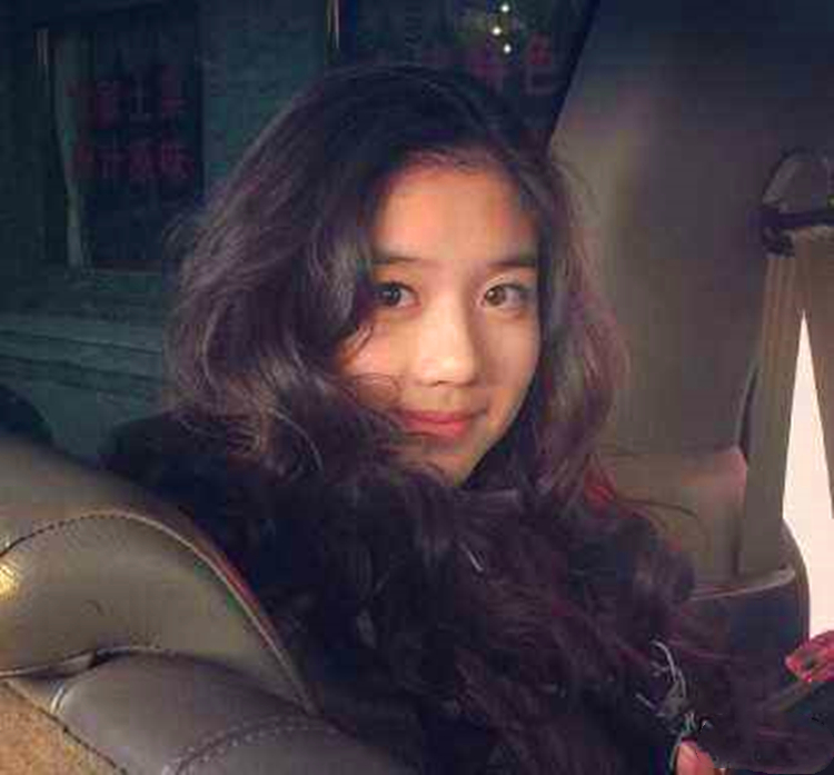 画风唯美，五一假期又一部新电影，除了聂小倩的腿，特效也是看点