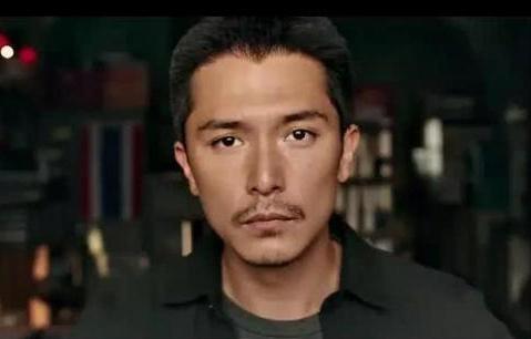 邱泽身价多少亿,邱泽资料及照片