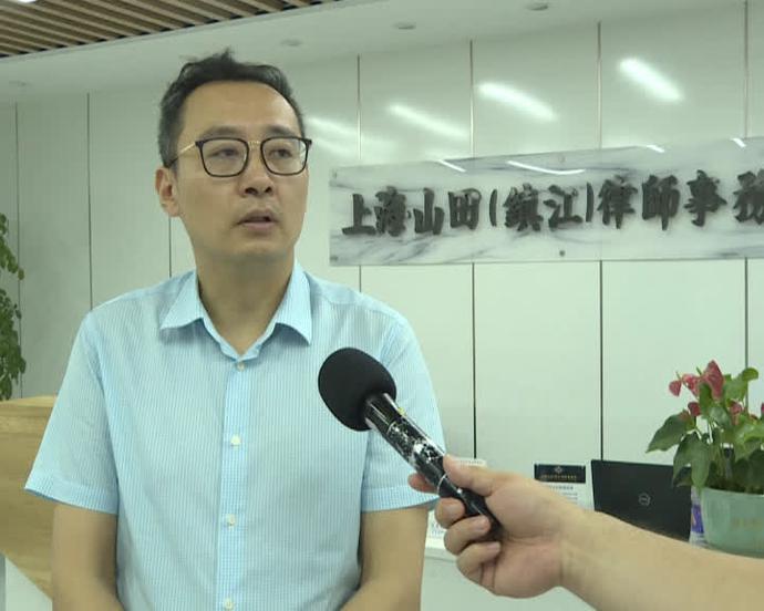 说好的网红夜市飞了！外来商户吐槽：镇江常发广场真不负责