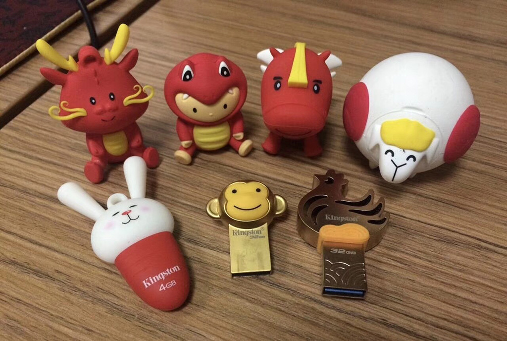 我不是佩奇,金士顿64G猪年生肖U盘悄悄萌到身边