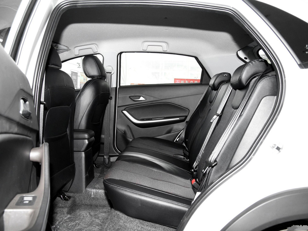 十多万空间大自动挡的合资suv,七八万的七座自动挡suv