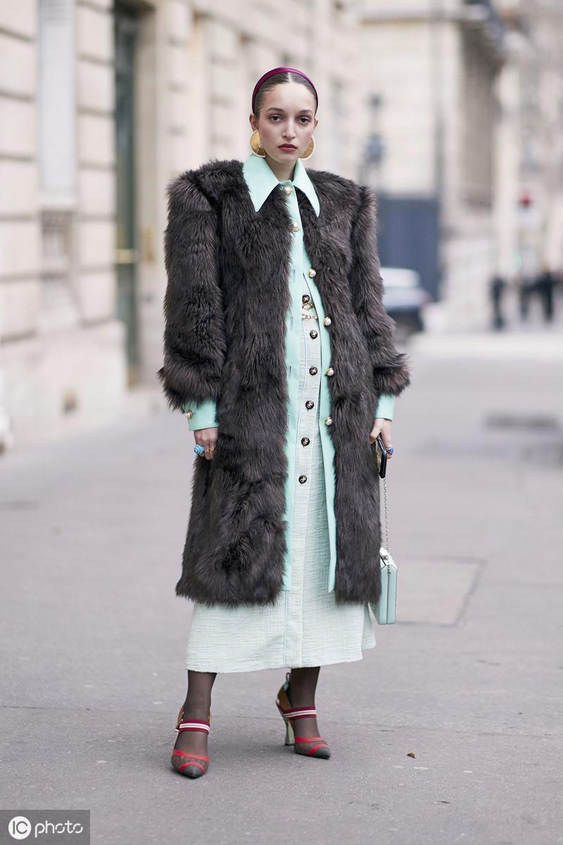 皮草怎么穿不富态,皮草怎么穿不显臃肿