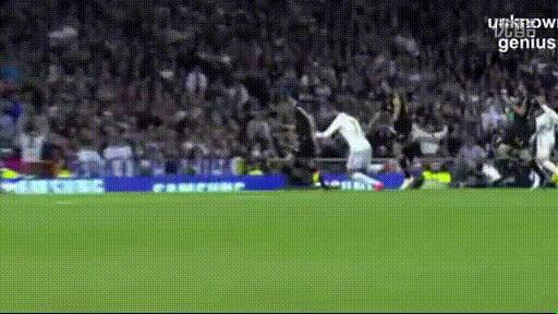 球王也假摔？盘点C罗假摔