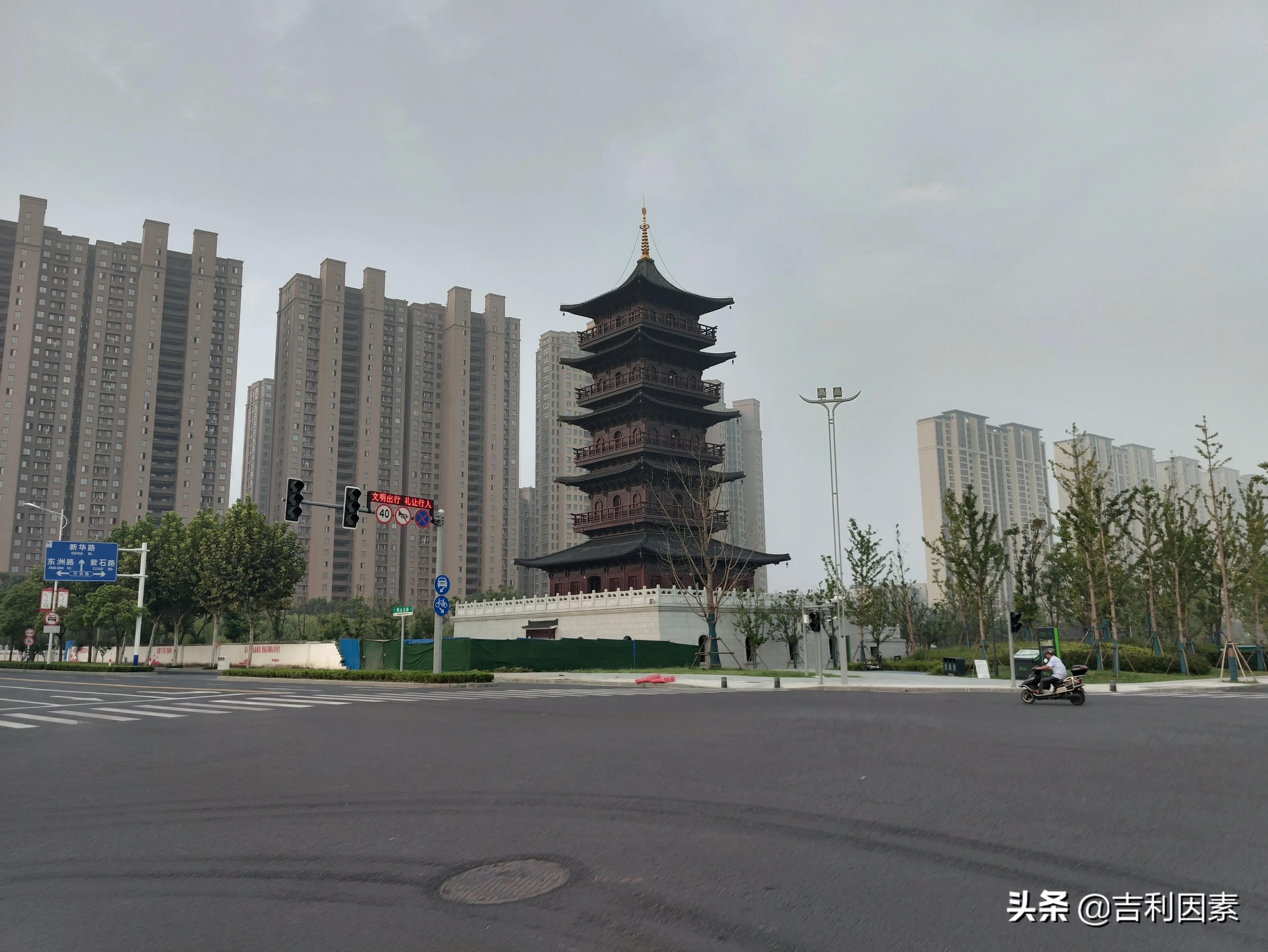 所谓婚姻就是连哄带骗,爱情需要连哄带骗吗