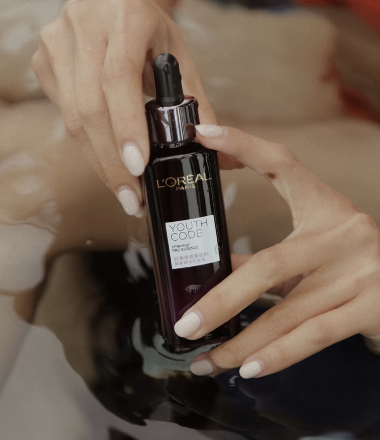 买不起贵的精华,买不起大牌