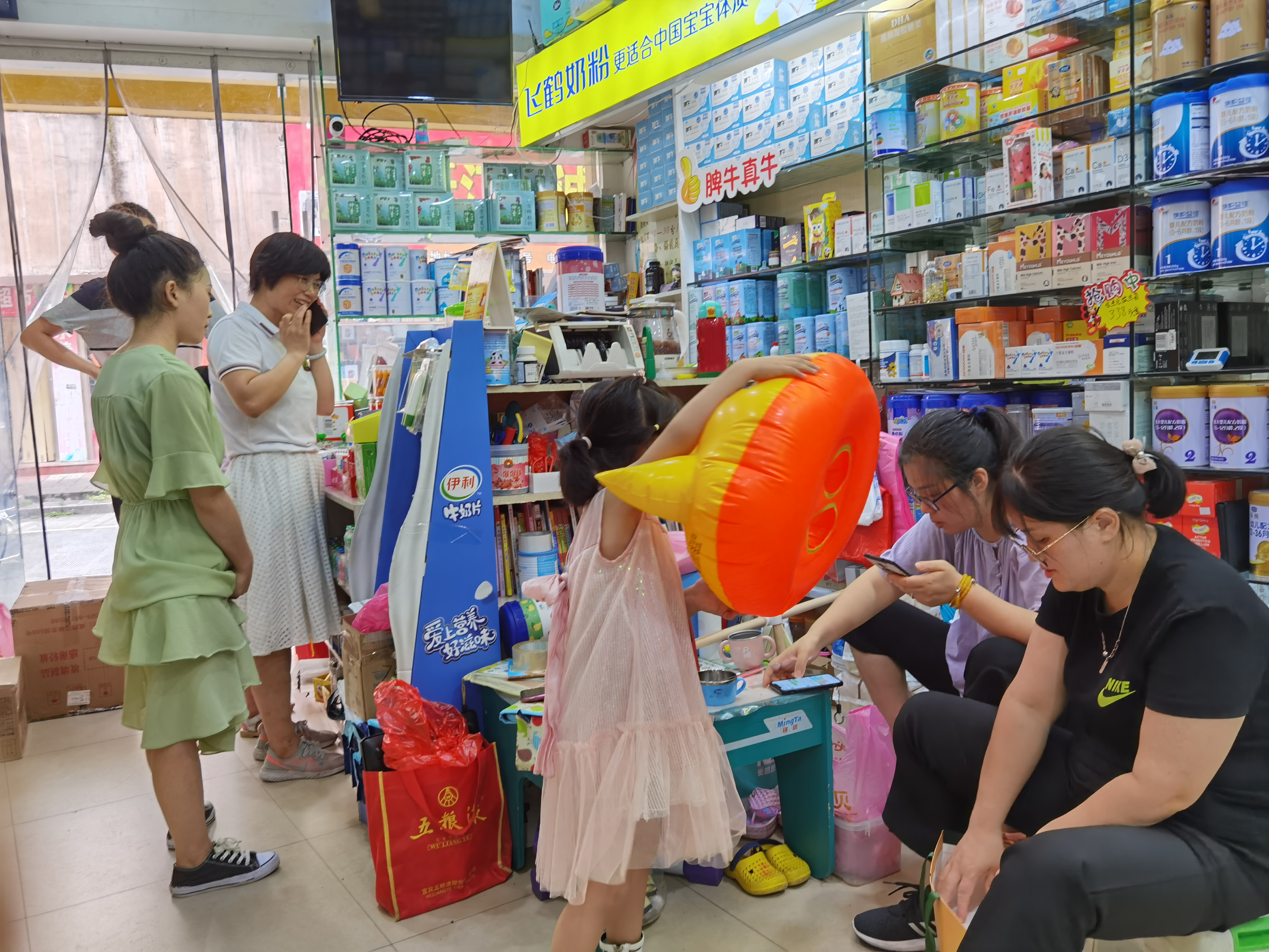 母婴小店开在什么地方好,母婴店小店