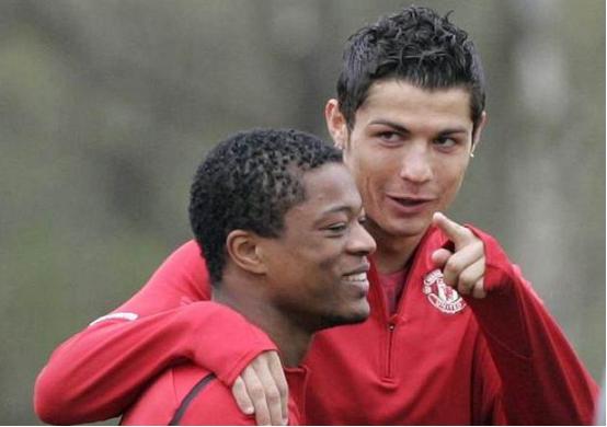 李铁评价极高的视频,李铁评价恒大国脚