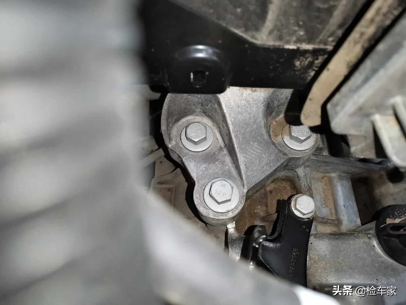 雪佛兰科鲁兹爆款的真正原因,12年雪佛兰科鲁兹值得买吗