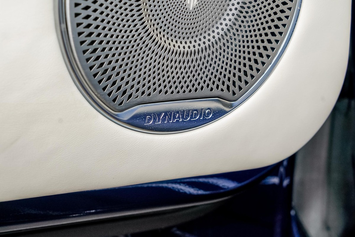 岚图新款free实测,岚图free的竞争对手