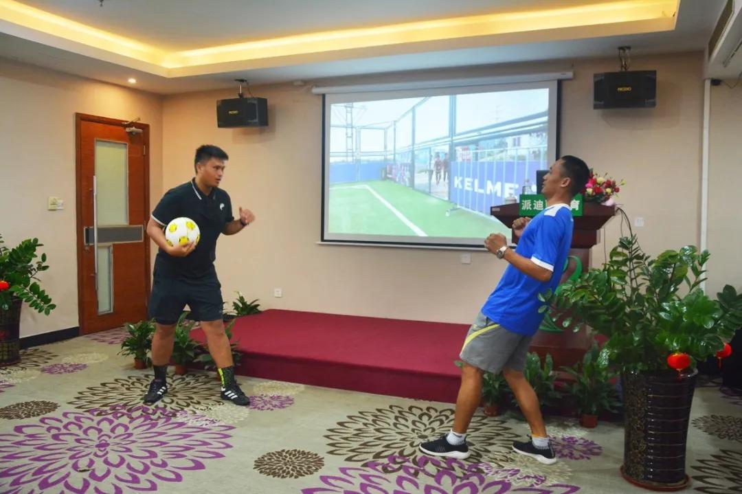 校园足球发展思路及措施,校园足球如何培养成职业球员