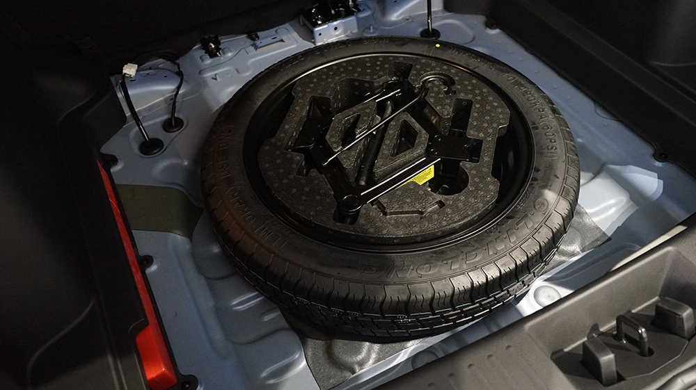 奇瑞瑞虎7plus1.5tcvt试驾视频,峰格设计作品