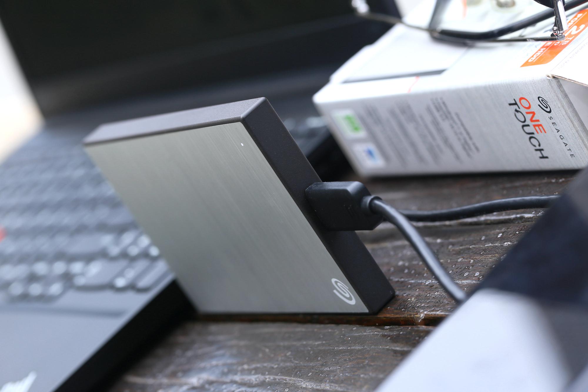 为什么要买移动硬盘,购买移动硬盘需要注意哪些问题