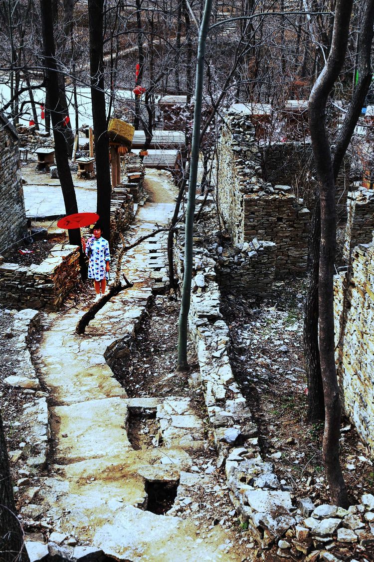 费县古村落景区,费县千年古村利山涧