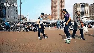 背身花式过人技巧足球,如何练习穿裆过人足球