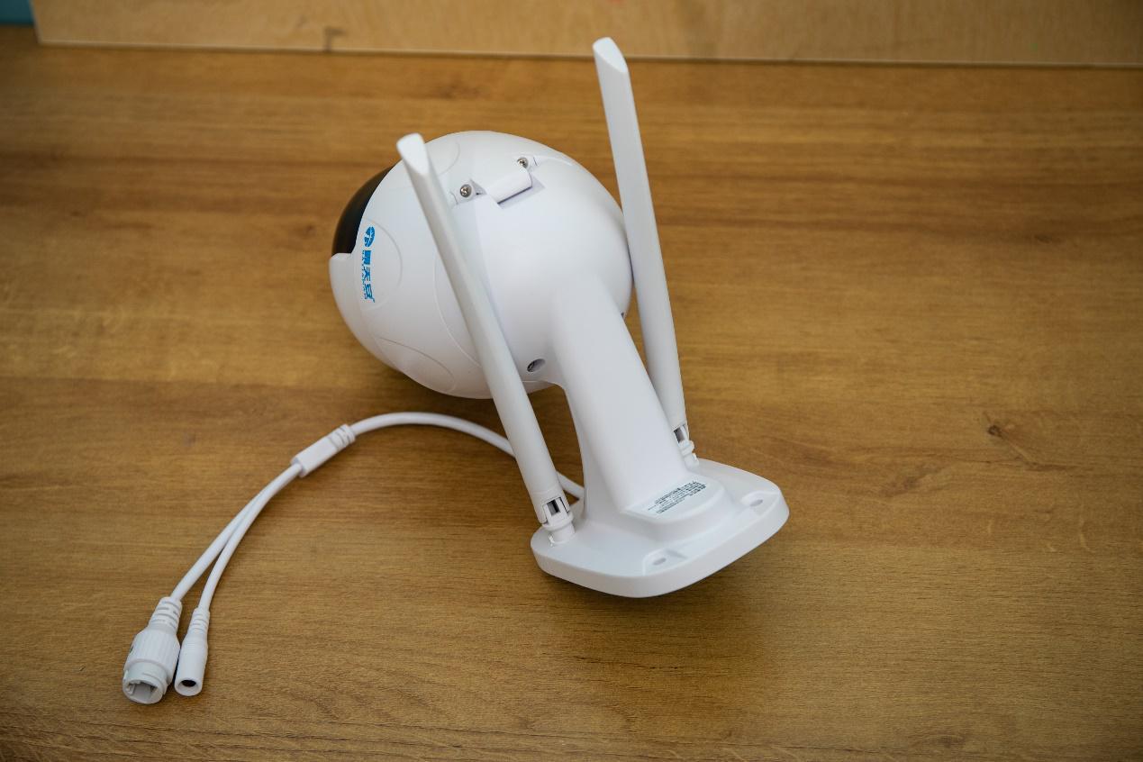 霸天安c53摄像头安装教程,霸天安免插电摄像头测评