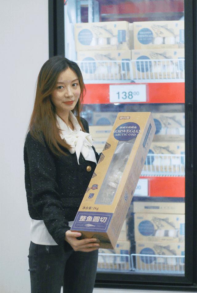 瞒不住了！成都这家网红会员商店终于在周年庆上露出真面目...