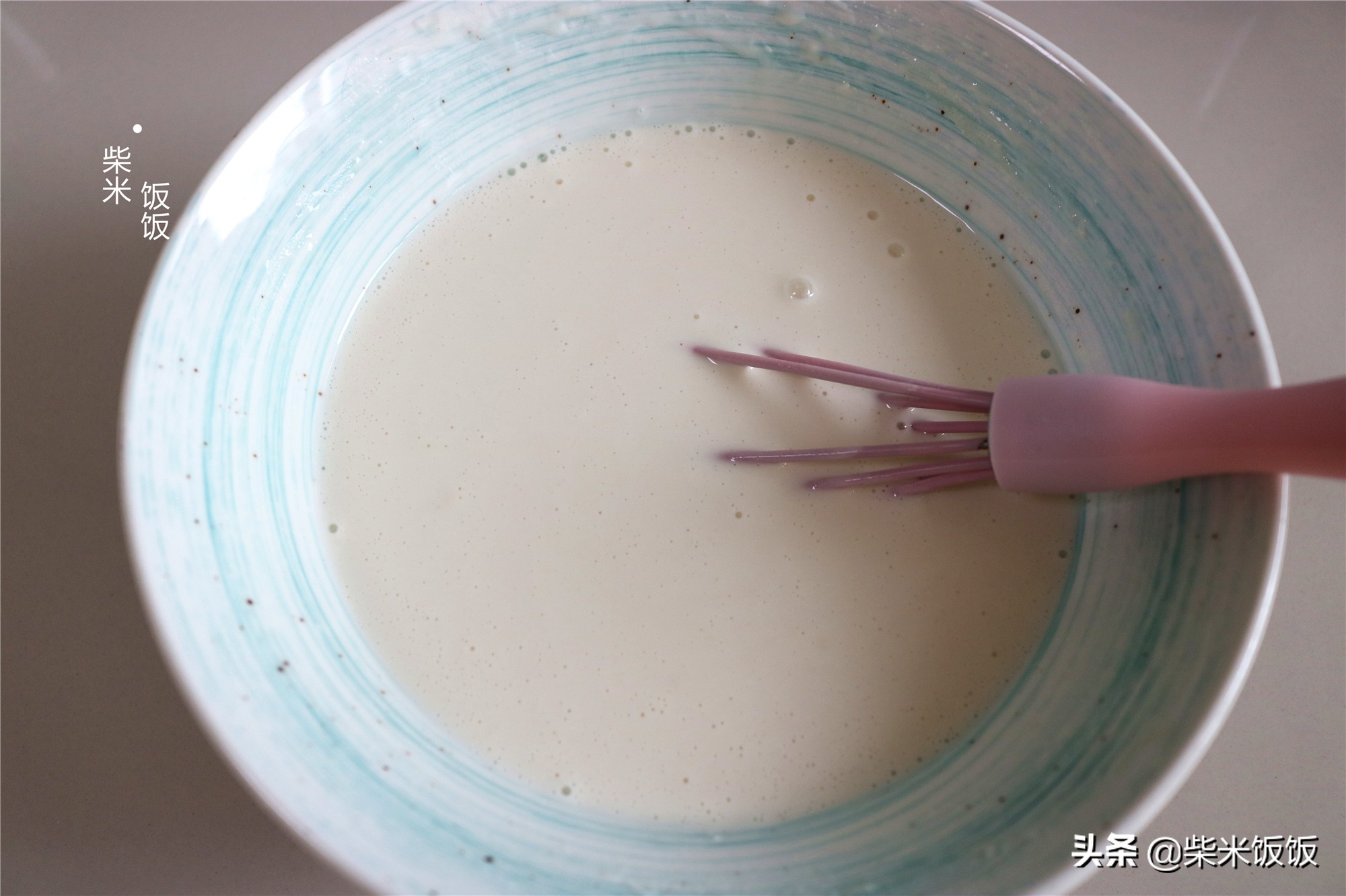 不用揉面不用洗面的凉皮详细做法,凉皮简单做法不用洗面和面