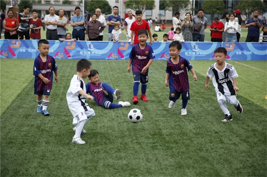 全国足球特色幼儿园活动指南,足球特色幼儿园有哪些活动