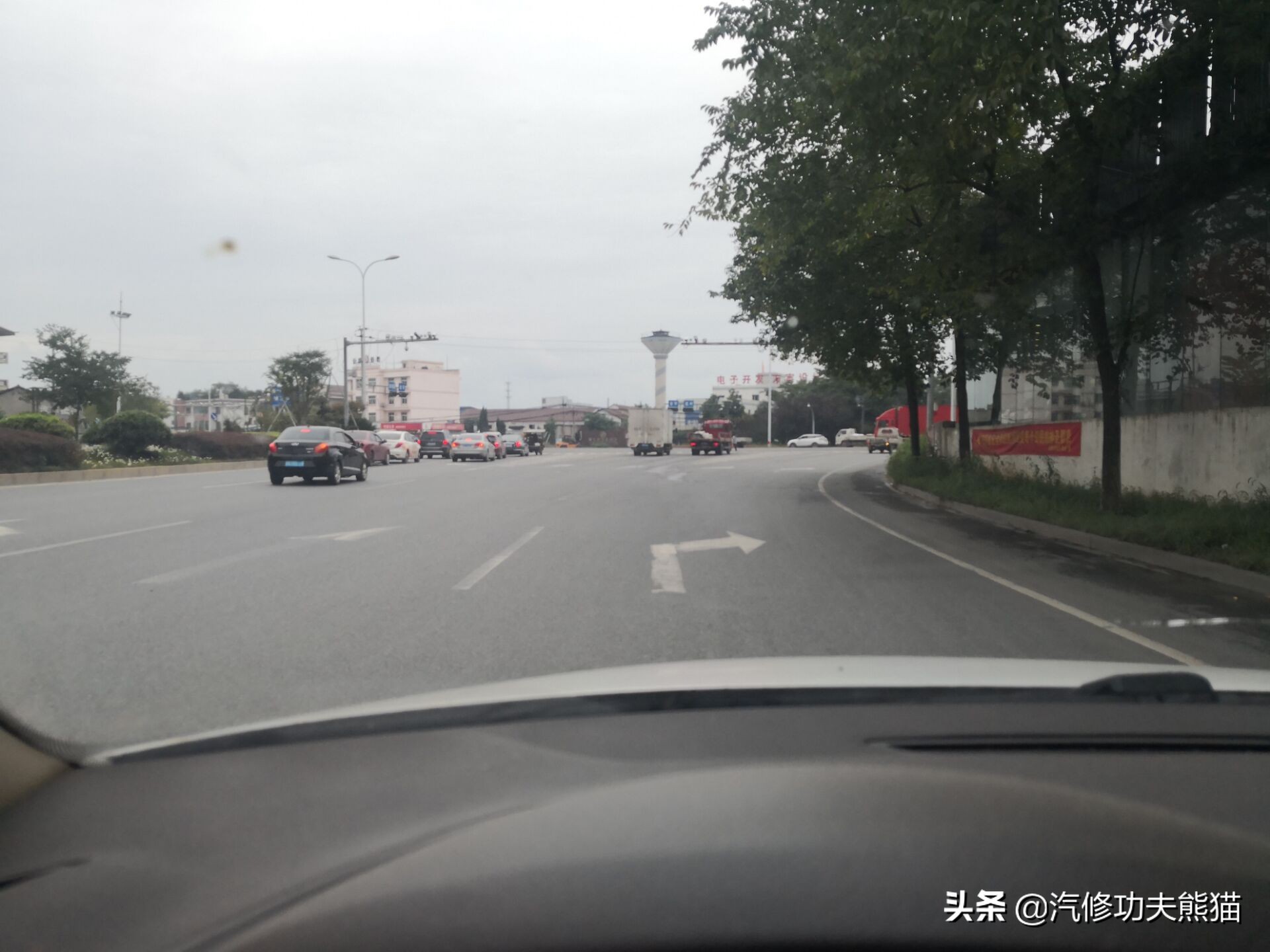 大众途观发动机烧机油维修多少钱,2010款大众途观严重烧机油