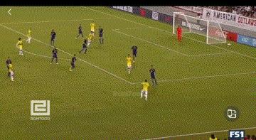 哥伦比亚足球j罗,j罗踢足球