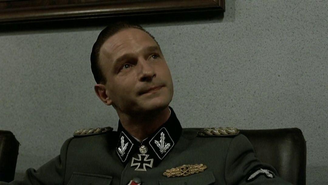 废弃战机改造成潜艇？伊朗绝密蛙人潜艇照片曝光