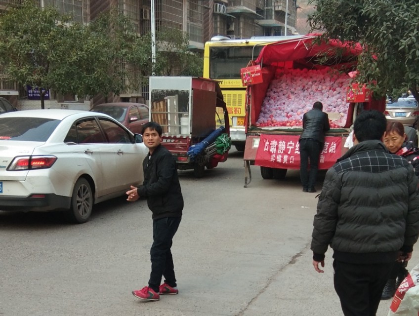 立宇花园设限高24路公交车改道的建议