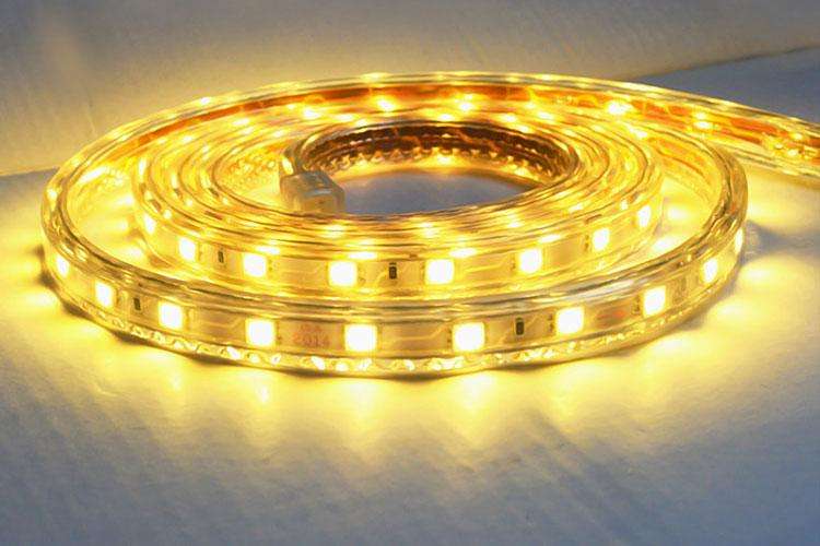 电灯关了之后一闪一闪有危险么,电灯关闭后仍然发出微光