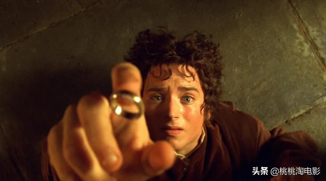 相隔20年的指环王再现荧幕,20年前的指环王依旧是魔幻电影