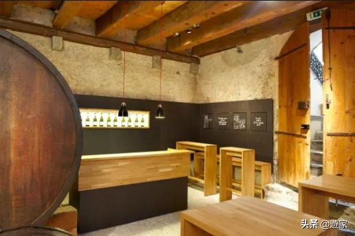 瑞士人竟然这么爱喝，拥有是世界遗产的葡萄园，作业还在靠手工