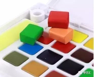 儿童画什么颜料入门推荐,小孩学颜料画的入门教程