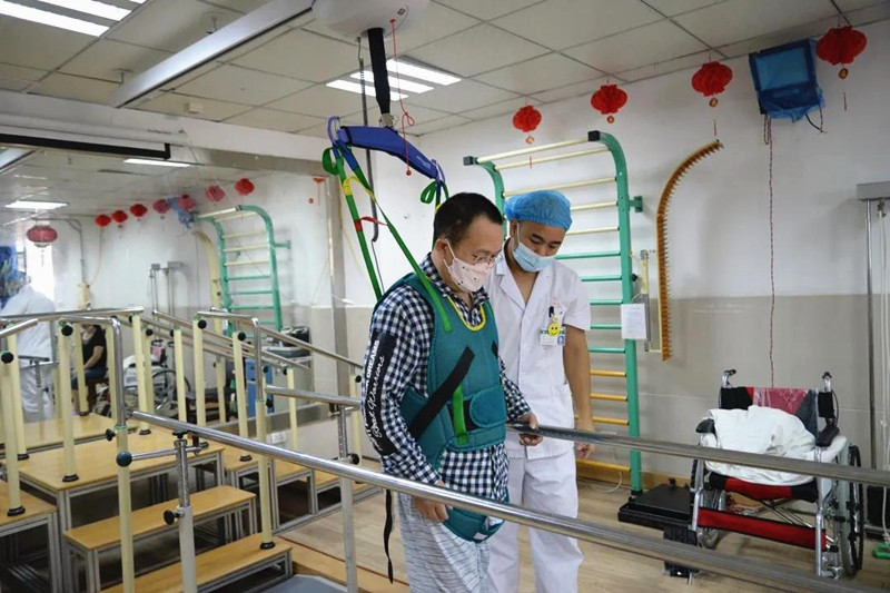 恩施州利川市人民医院,利川人民医院有什么科