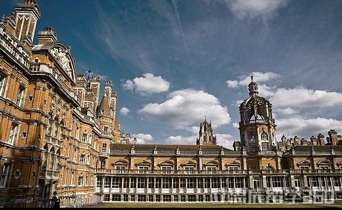 英国名校——萨里大学