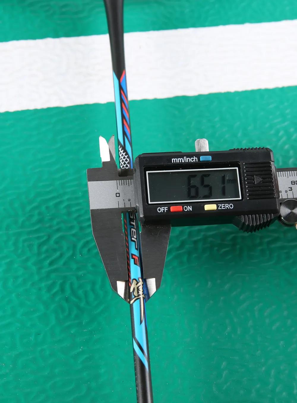 victor球拍黑金隼,victor77f球拍