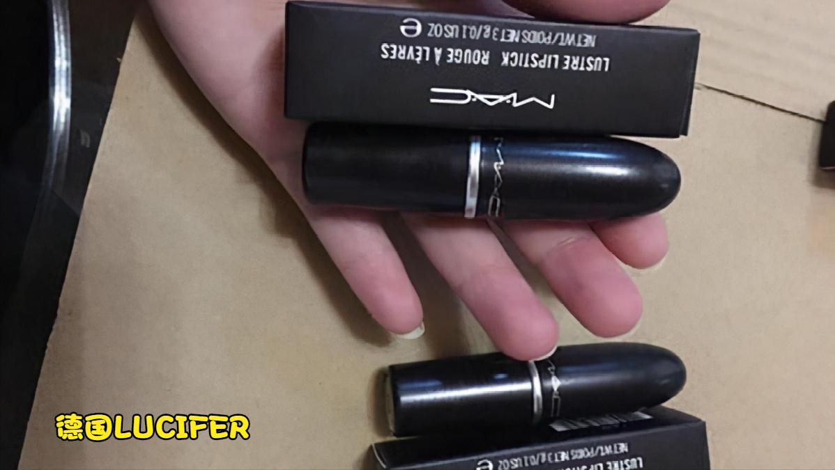 完美日记口红李佳琦推荐过的色号,完美日记208佳人绝色口红试色