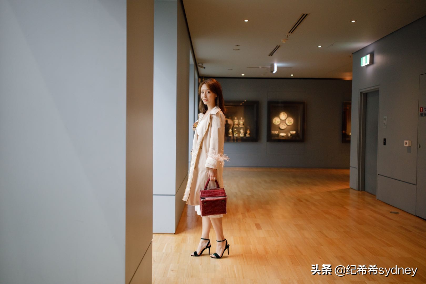 过年拜年包好多红包,拜年拎回来一只鸡一只鸭