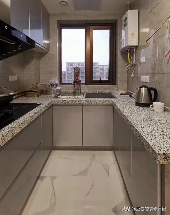 用瓷砖做的橱柜好吗,用瓷砖做橱柜性价比