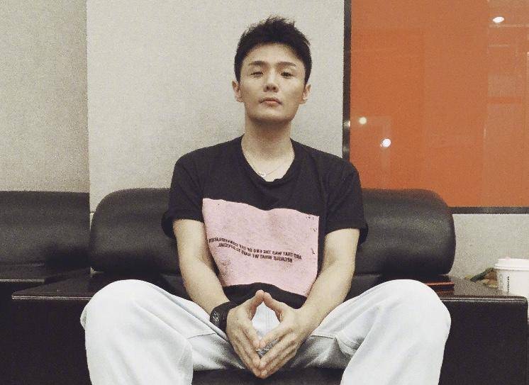 李荣浩欣赏陈奕迅,李荣浩被王菲点评的歌