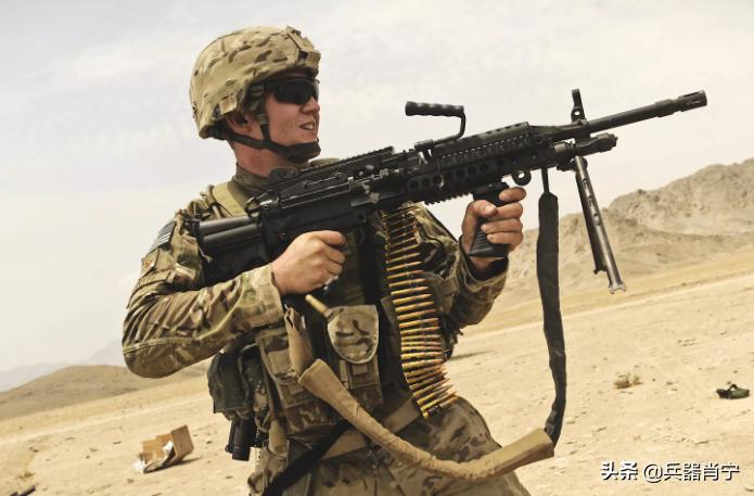 美国最新型班用机枪,美军新型6.8毫米机枪