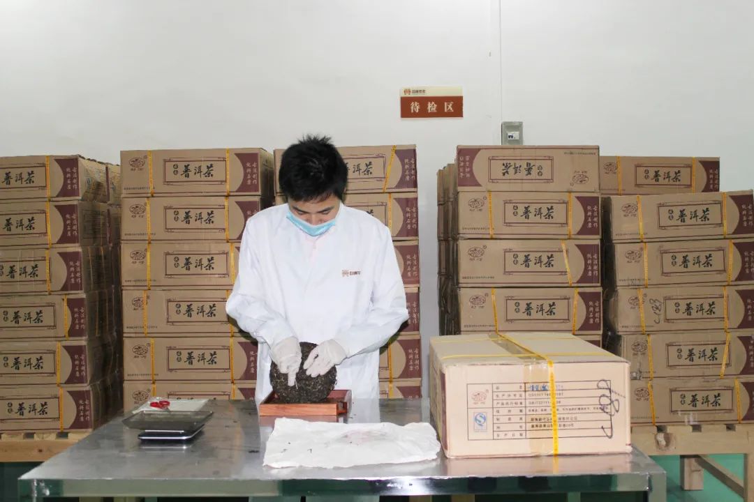 存量40万吨，市值上千亿！无奈之下的莞仓专业化之路