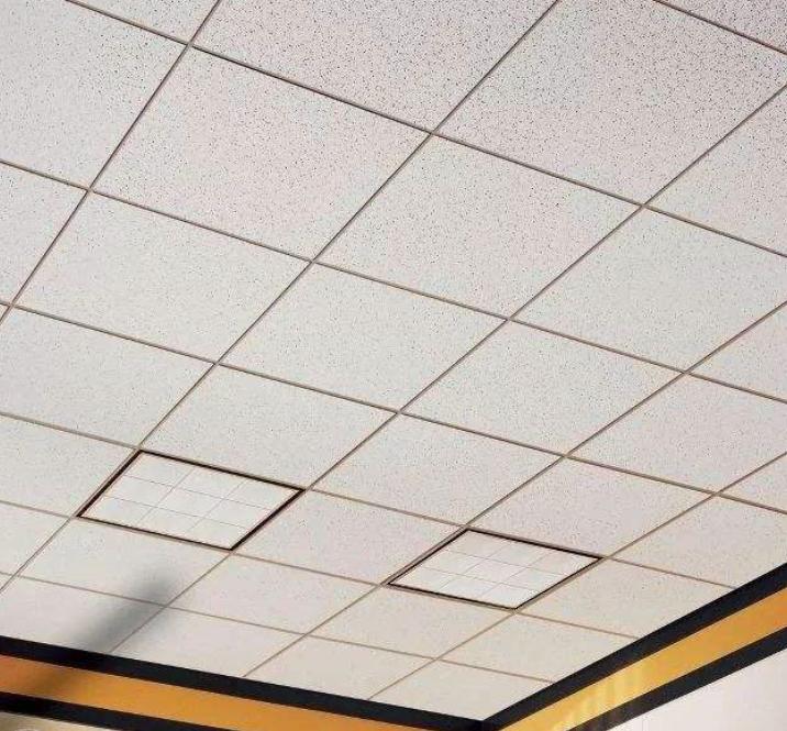 农村平房用什么材料吊顶经济实惠,吊顶用什么材料好价格是多少合适