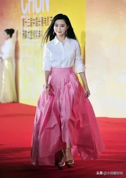 微胖脖子短穿什么衣服比较好看,肩宽手臂粗小个子微胖女生穿搭