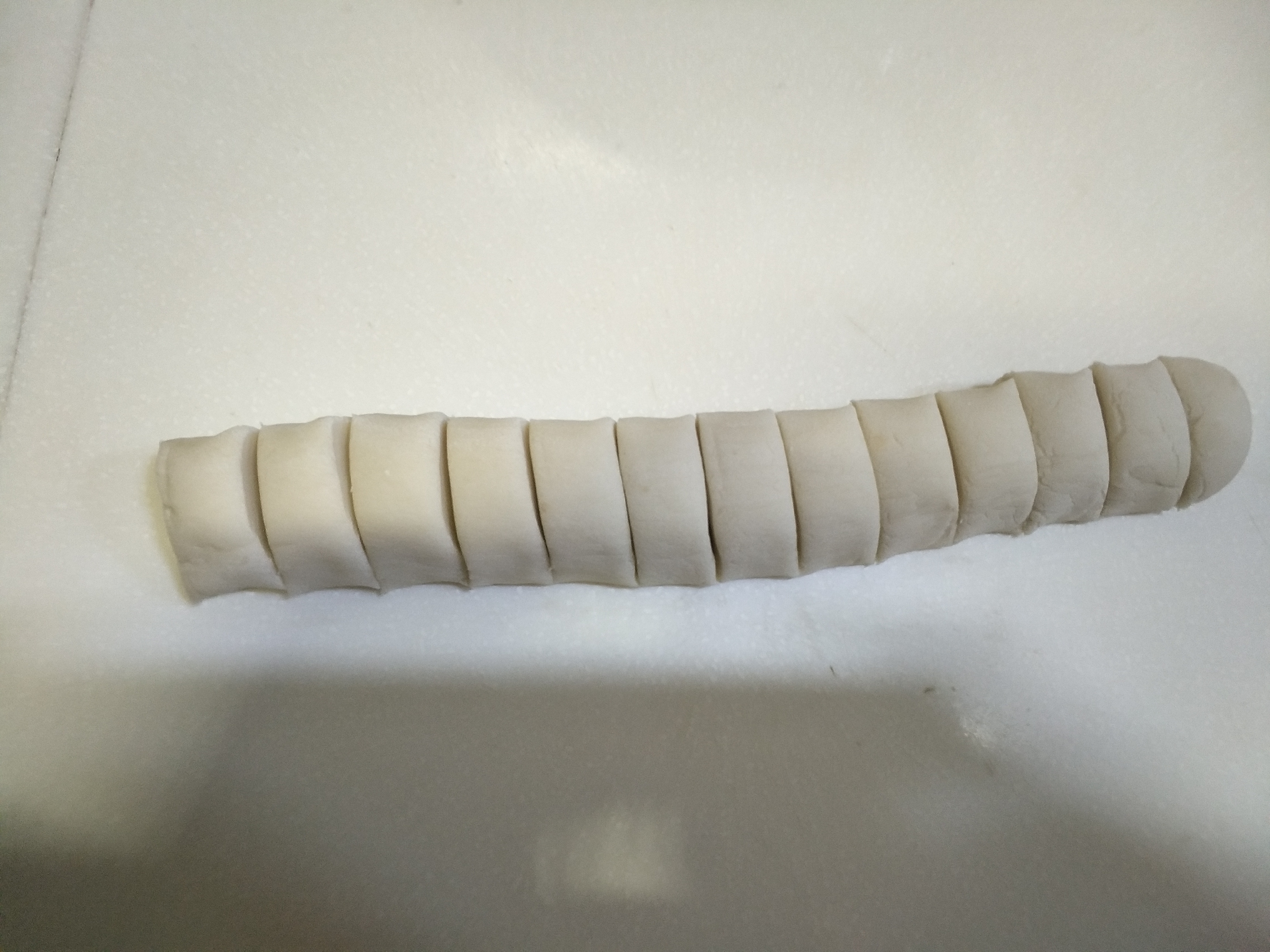 买的饺子皮的做法和面技巧,做饺子皮最好的方法