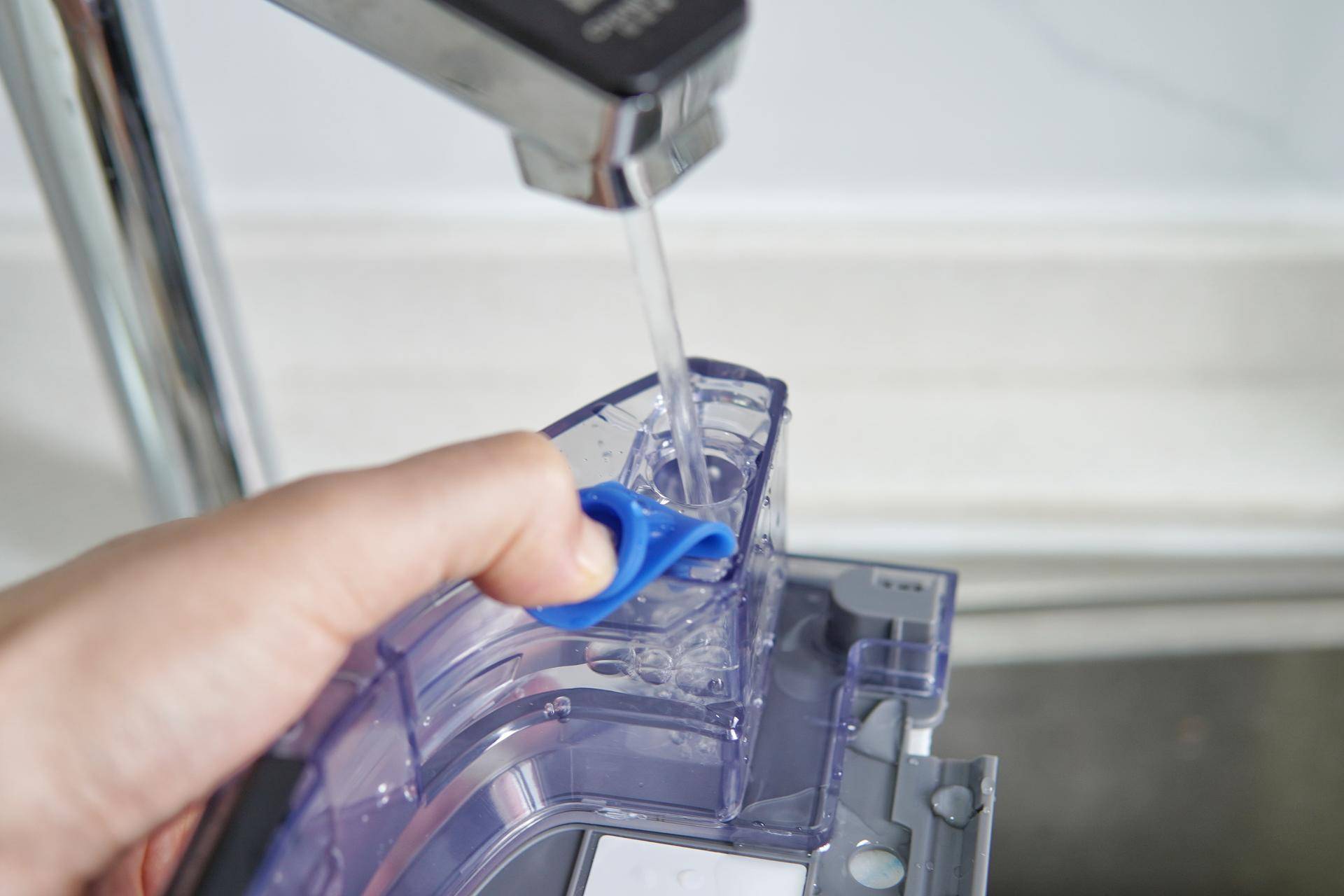 能扫能拖还能除菌?科沃斯地宝DEEBOTN8PRO评测