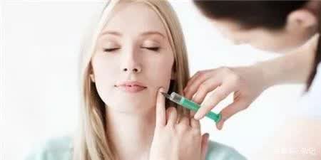 美团上的医美护肤品靠谱吗,美团上的玻尿酸要注射费吗