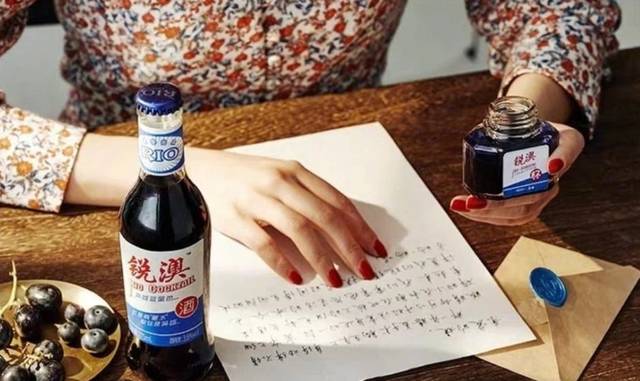 喝了一肚子水还是口渴怎么回事,喝了一点墨水怎么办